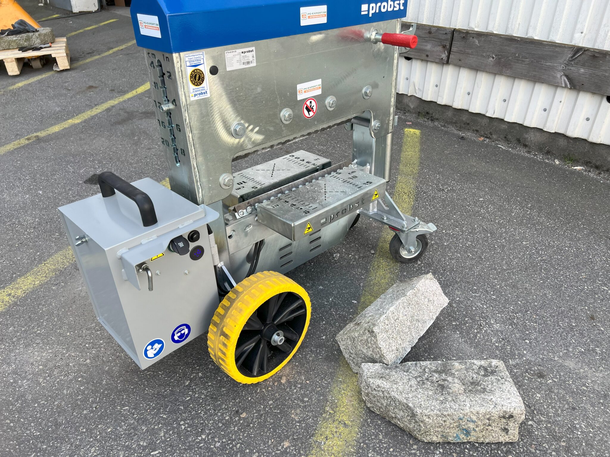 IMG_7879 stenklipp från probst som klipper granit och alla typer av stenmaterial
