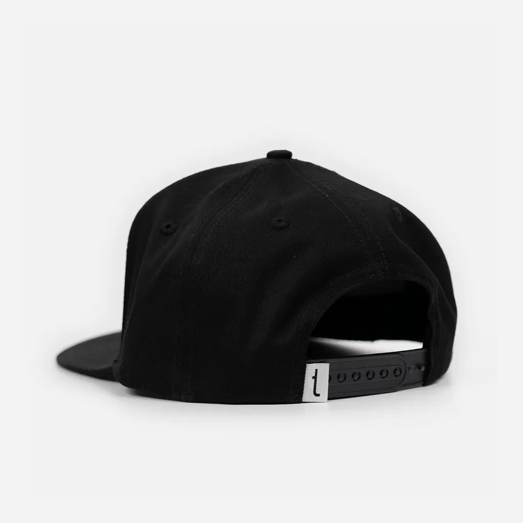 SNAPBACK-VIT_Snapback keps - Vit logo_baksida