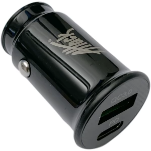 USB-A OCH USB-C LADDARE 12V