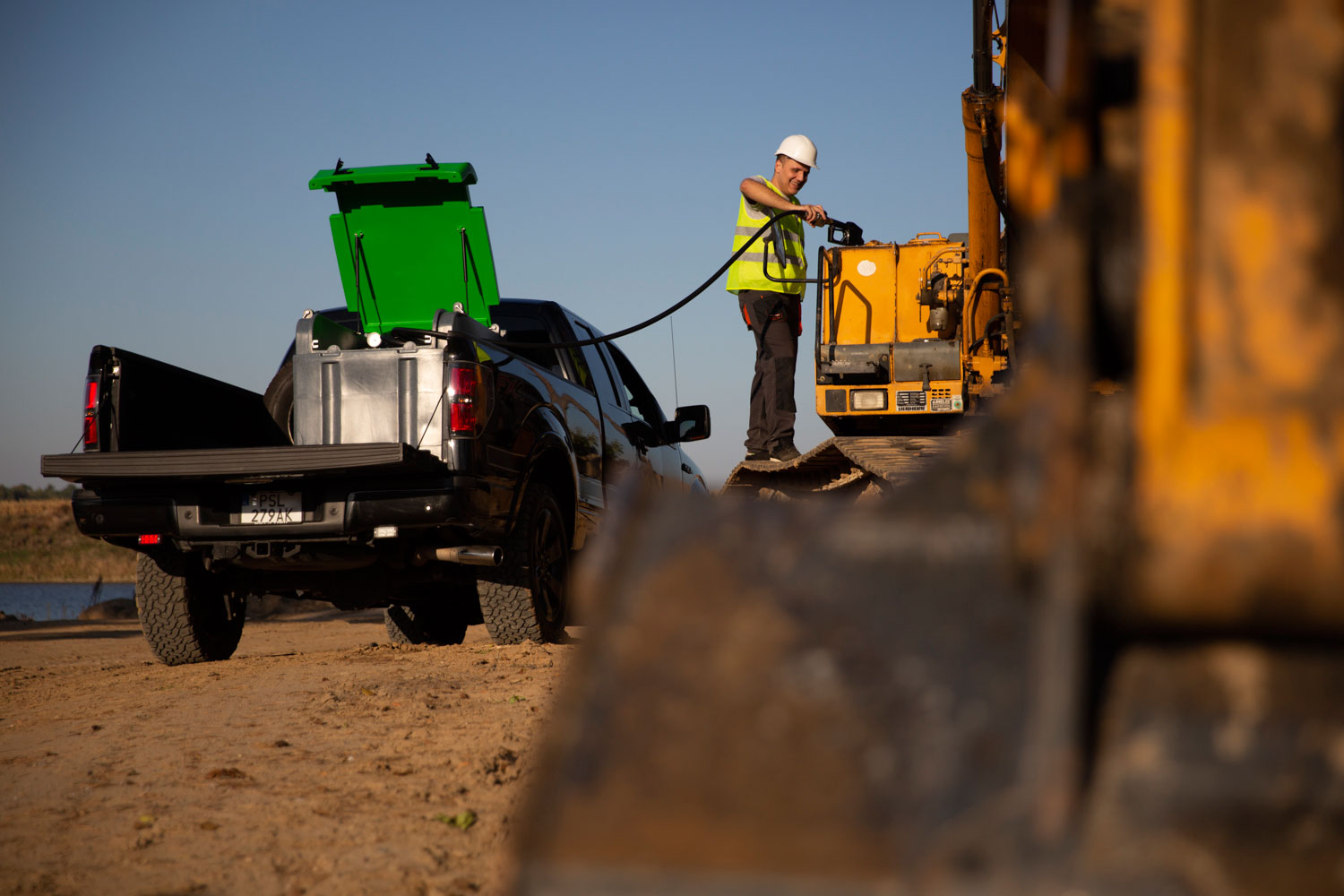 EUVMTJPSb65DjmC_QUq_aKoB8QBZXKCvWNz_8yfMhObyQw